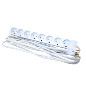 8-Stikdse M/J med 5 meter ledning hvid