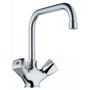 B�rma Standard k�kkenarmatur krom 2-grebs