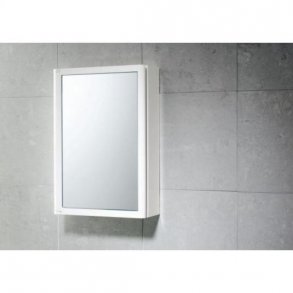 Hefe v�gskab i hvidt med spejld�r