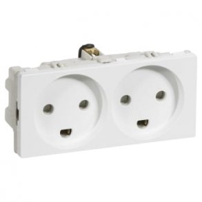 Fuga Stikkontakt M/J 2M hvid